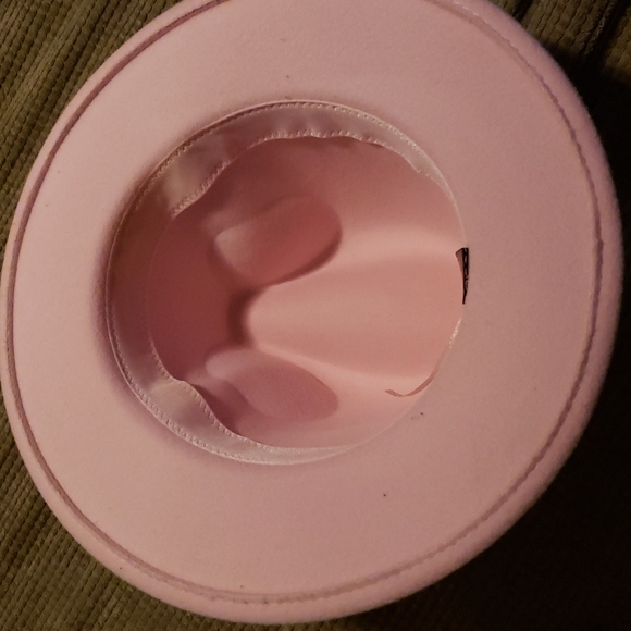 Hat - Picture 2 of 3